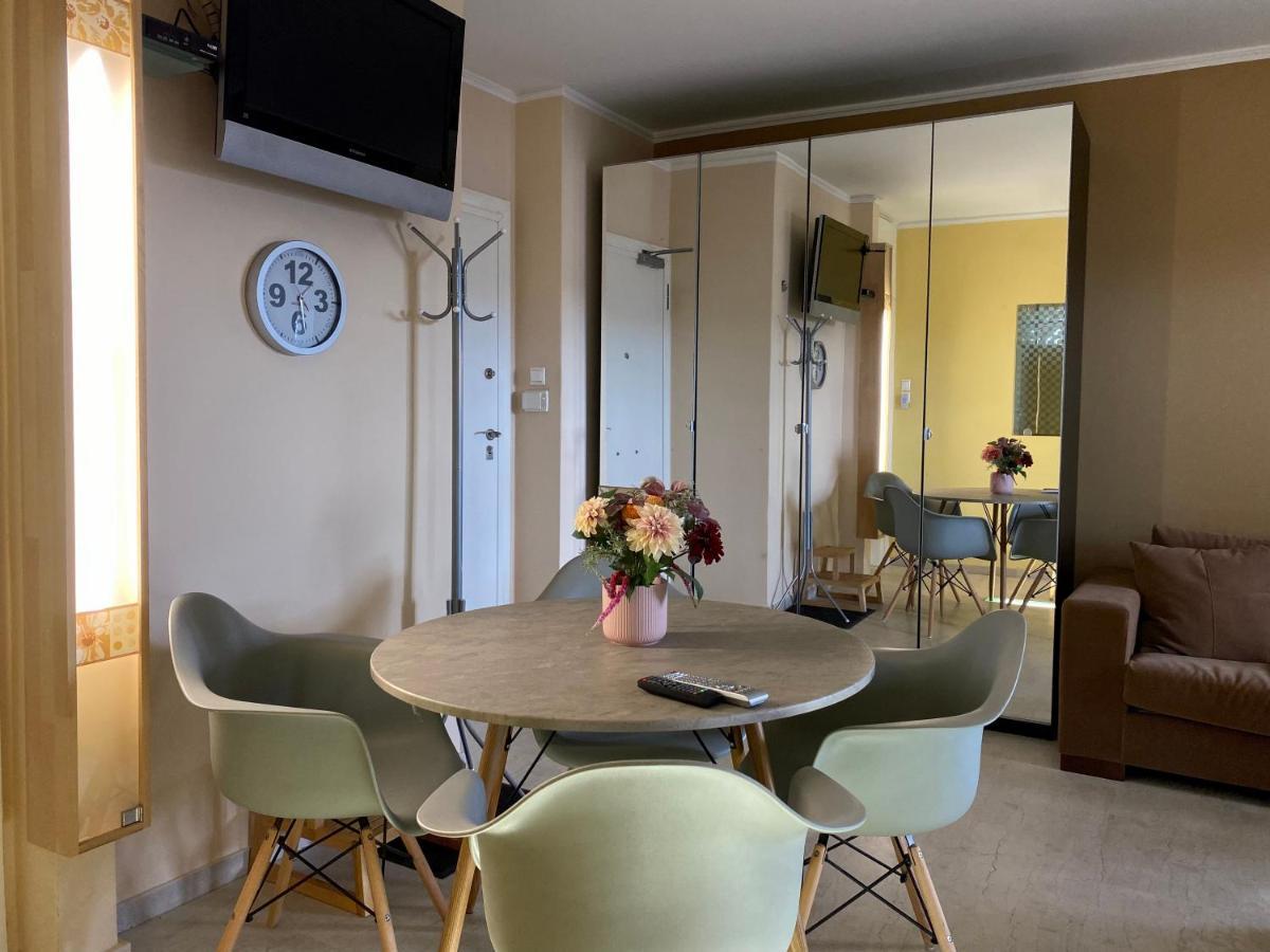 Einstein'S Apartment Ateny Zewnętrze zdjęcie