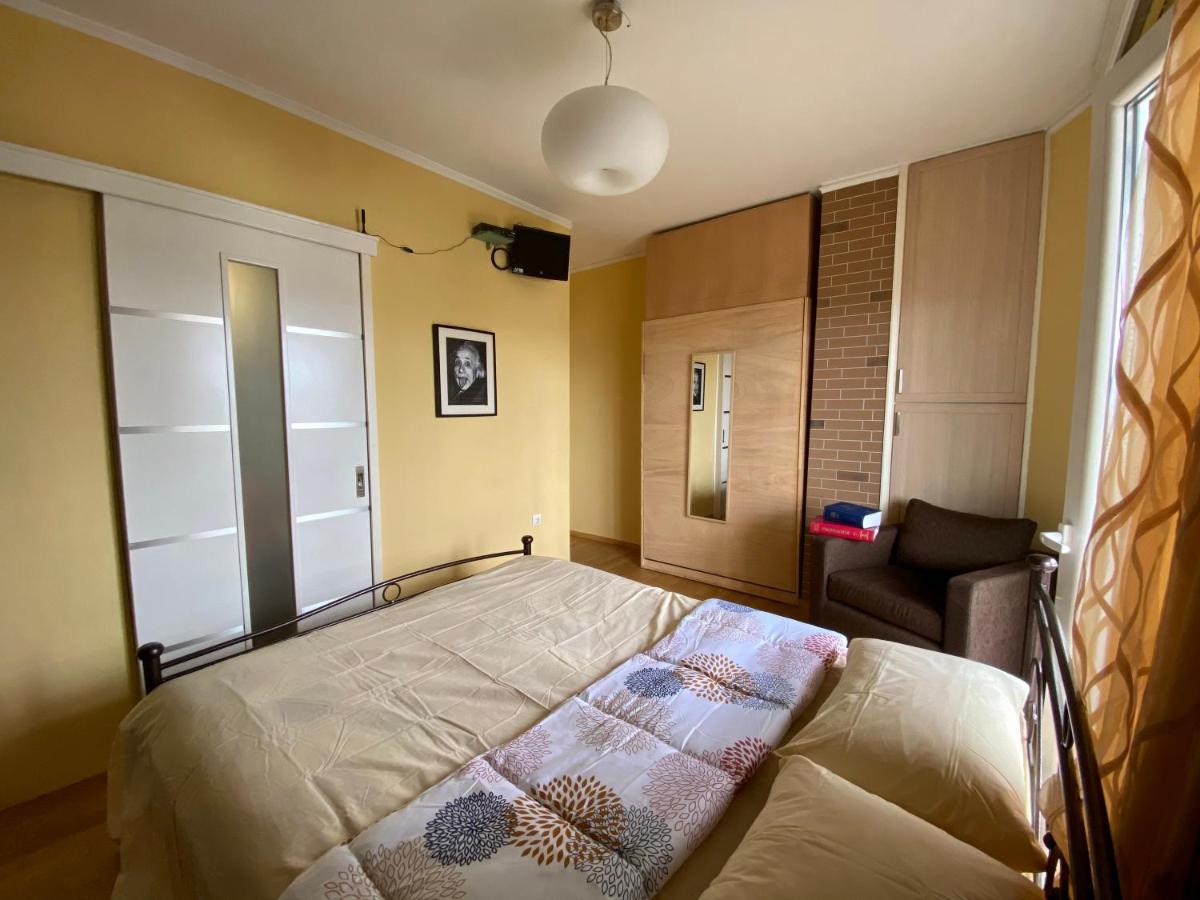 Einstein'S Apartment Ateny Zewnętrze zdjęcie